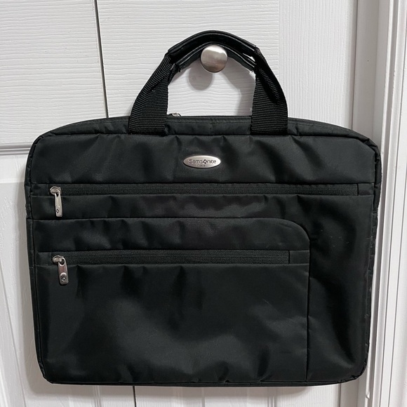 Samsonite Handbags - Samsonite Black Laptop Bag